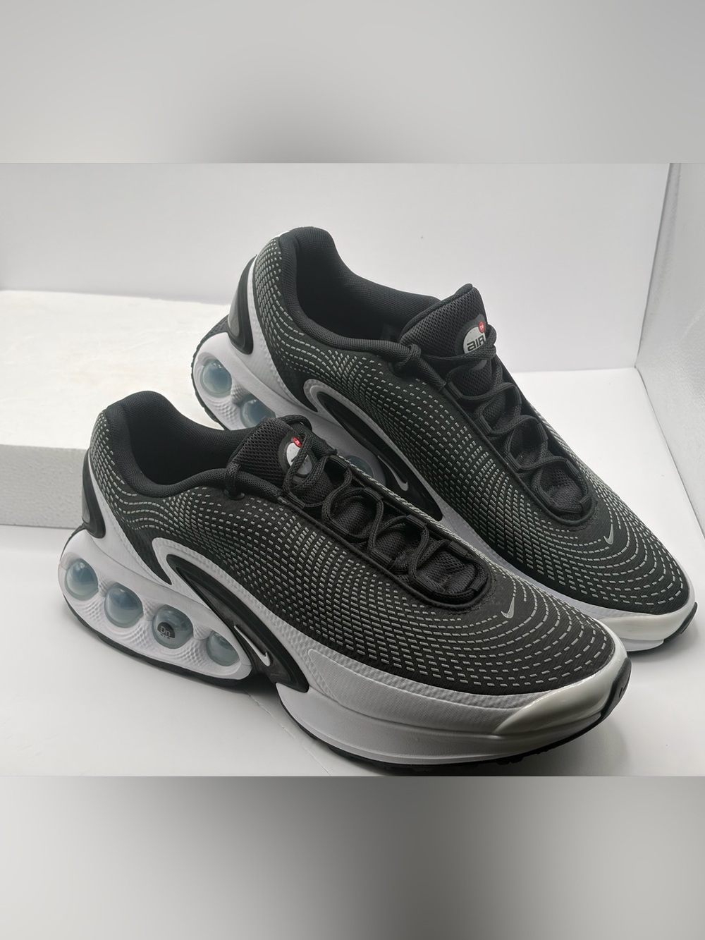 Nike Air Max Dn DV3337-001 Black White Size 13 New Running Shoe